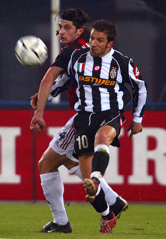 CBLOL解说赛前预测：绝大部分看好EDG战胜GEN